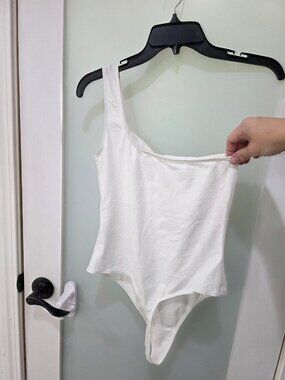 TNA Women’s White One Shoulder Bodysuit – Size M – Minimalist Stretch Tank